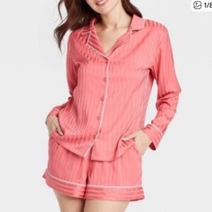 Auden Pink Satin Lounge Set